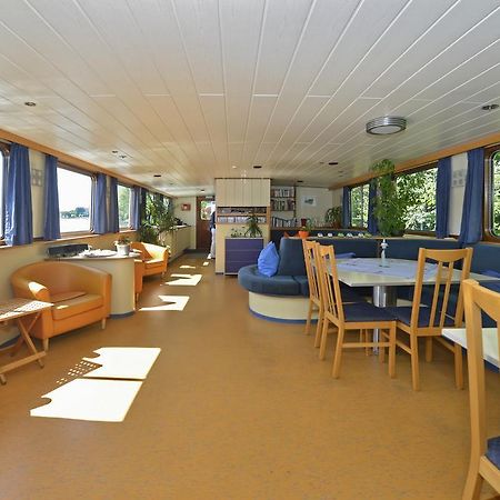 Ms Mecklenburg Hotelschiff Berlin Ngoại thất bức ảnh