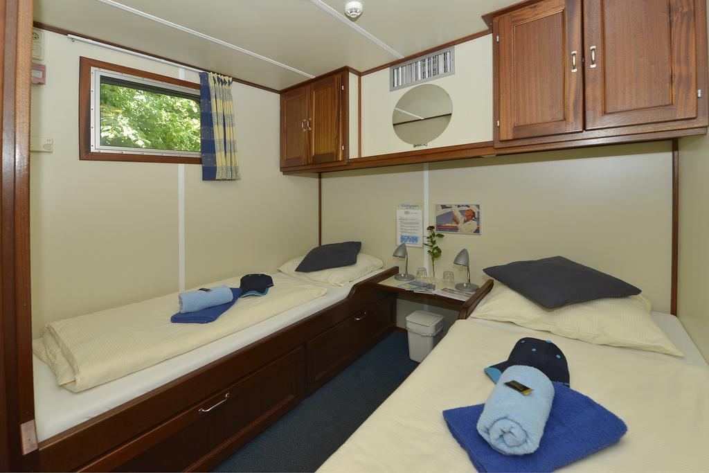 Ms Mecklenburg Hotelschiff Berlin Ngoại thất bức ảnh